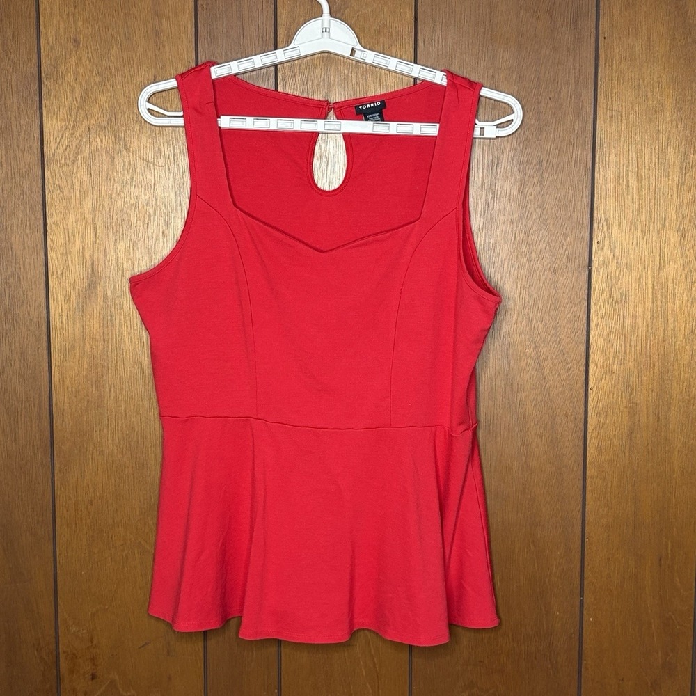 Torrid Peplum Top Women's 2 Red Ponte Knit Keyhole Career Office Minimalist Work